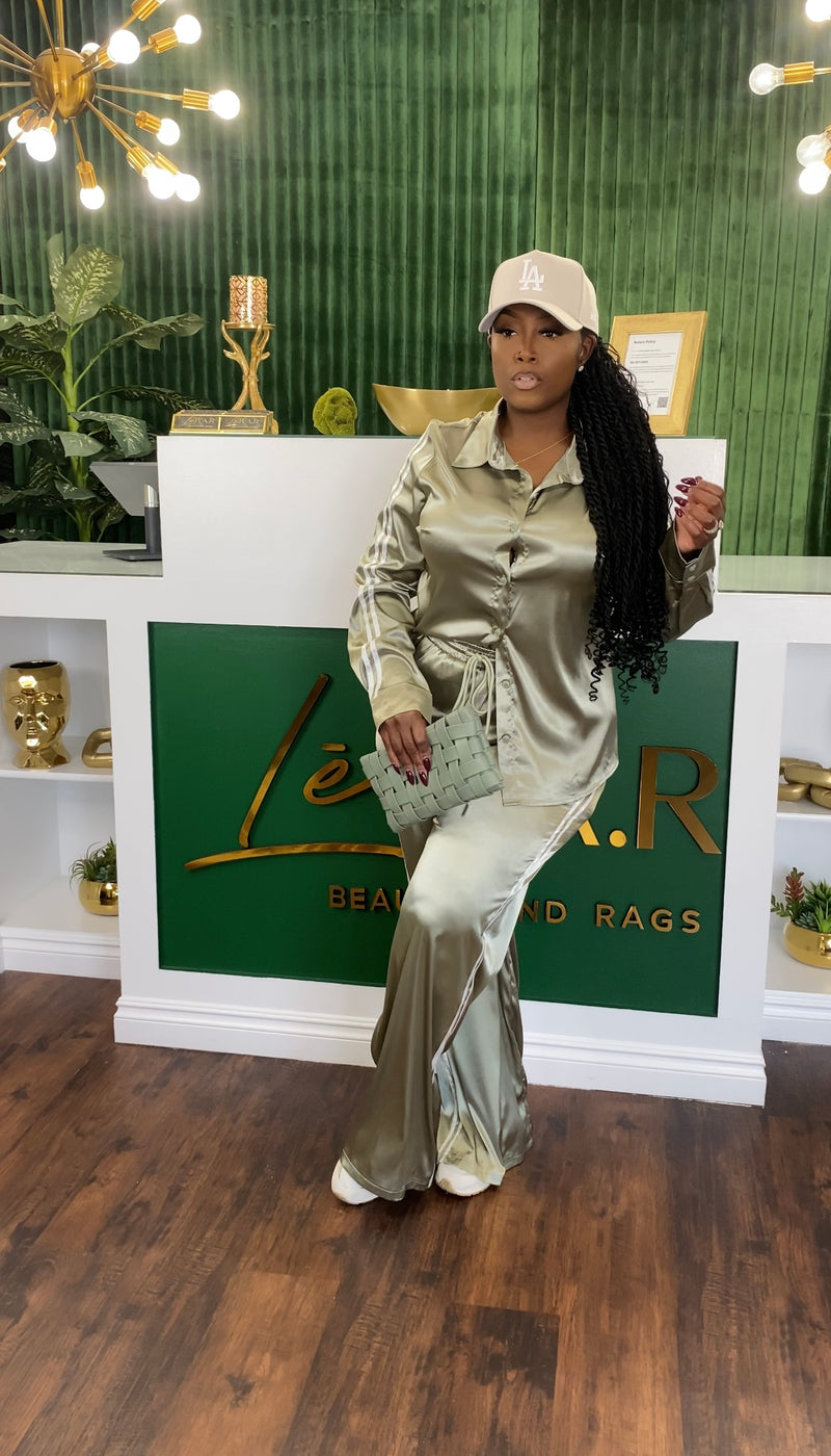Sage satin set