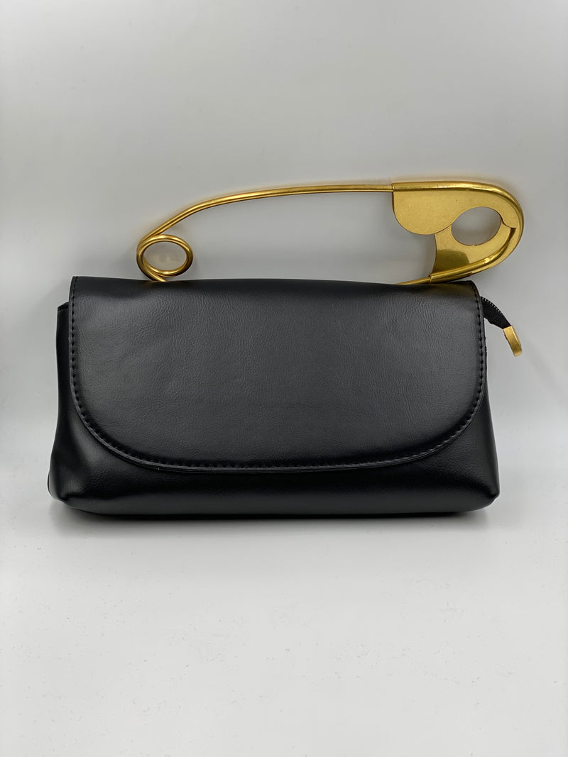 Pin Up Clutch